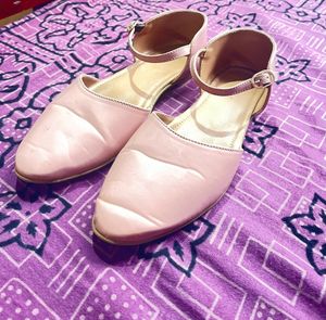 Light Pink Shoe 🩰