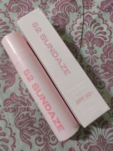 52 Sundaze Rosewater & Vitamin C Sun Mist