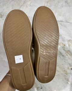 WESTSIDE UNISEX WHITE GUM SNEAKERS 41 (UK 7)
