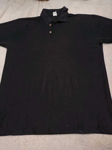 44 Size Black T-shirt