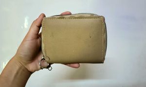 Girl&#39;s Wallet