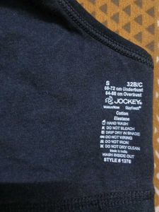 Women sports bra