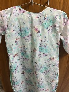 Floral Embroidered Kurti