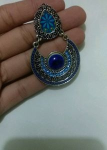 Stylish Blue 💙 Earrings ✨✨