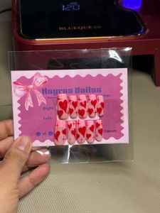 Nayraa Nailss Press-On Nails