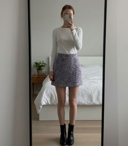 Chic Tweed Mini Skirt