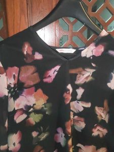 Floral Print Long Sleeve Top