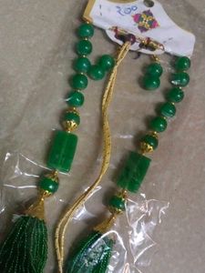 Green Beaded Jewelry Set