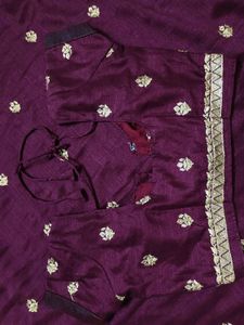 Beutiful Saree With Blouse 🤩