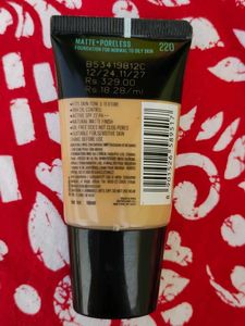 Maybelline Fit Me Foundation