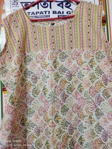 Combo 2 Type Kurti Purpal 💜and Yellow 💛