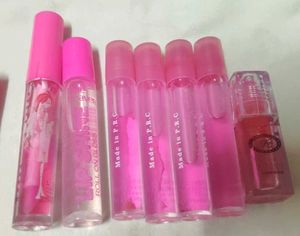 lipstick 💄 and lipbalm 👄