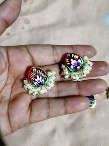 Combo of coral bangle and tanjore earrings