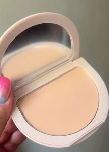 Rare Beauty tinted  Face Compact