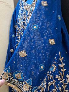 Elegant Blue Embroidered Kurta