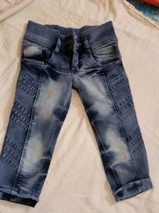Capri Jeans - Unique Design