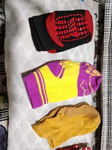 Baby Socks and handkerchief Bundle