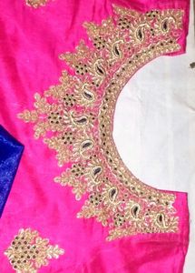 Silky Suith Pathani