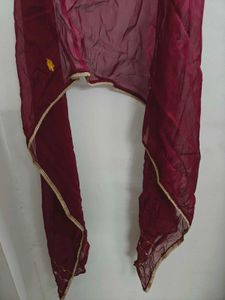 Mahroon Dupatta