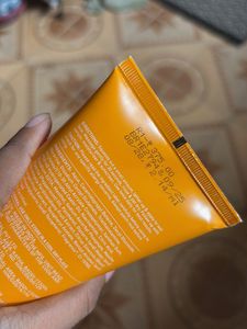Dot And Key Vitamin C Face Wash