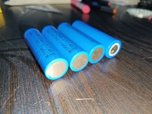 Lithium Ion Battery 3.7 Volt 2200 Mah