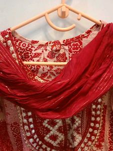 Womwn Kurti With Dupptta Only