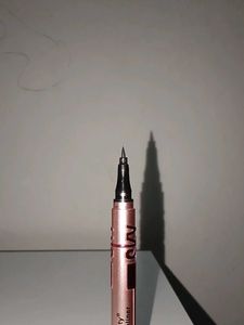 Kiss Beauty Eye Liner