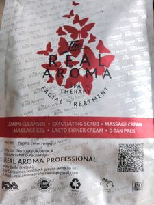 Real Aroma Facial Kit