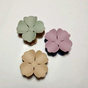 Flower Hair Clips - 3 Pcs