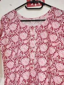 Unused Beautiful Pink Floral Ethnic Short Cotton Kurti Top
