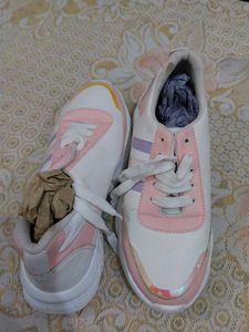 Cute Pink & White Sneakers