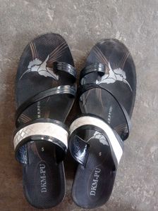DKM-PU Sandals - Size 5