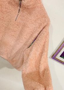 Fuzzy Cropped Pullover Peach color