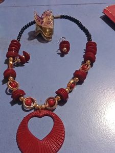 Modern Style Beads Necklace. Goa Neckpiece.