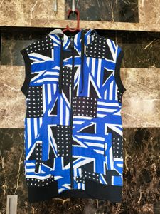 T-shirt, Huddi, Coat 🧥(Total 10 )