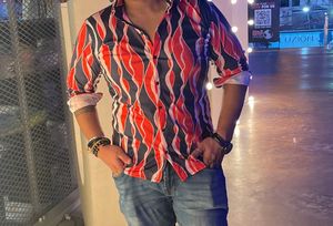 Men’s Slim Fit Solid Shirt