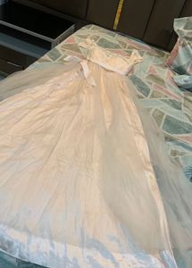 cutesy lace princess gown💖🎀🦋