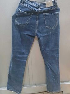 Women&#39;s dark wash straight leg jeans