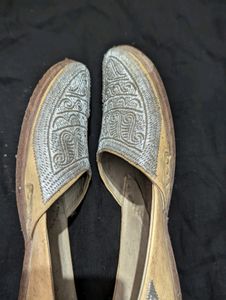 Men Punjabi Jutti