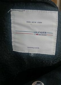 NEGOTIABLE : Tommy Hilfiger Striped Hoodie