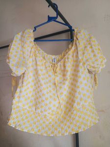 milkmaid floral top