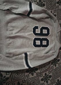 Grey Sweatshirt with &#39;98&#39;