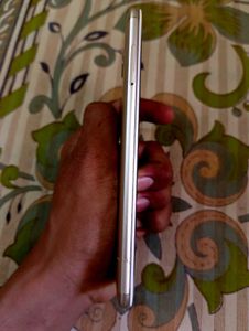 Gionee A1