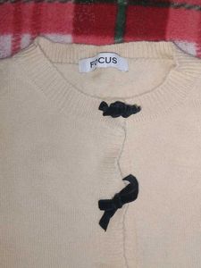 Cute Cardigan with Bow Details