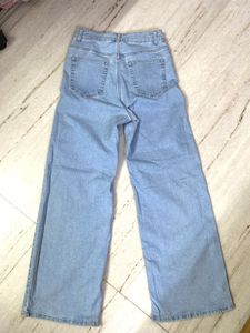 H&amp;M Light Wash Jeans