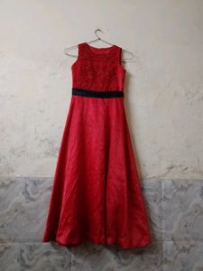 long frock, gaun