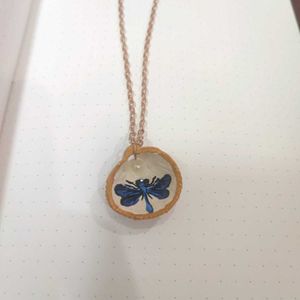 Dragonfly Seashell Necklace ≽༏≼☾⋆｡𖦹 °✩