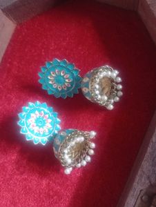 It's A Blue Colour Earing