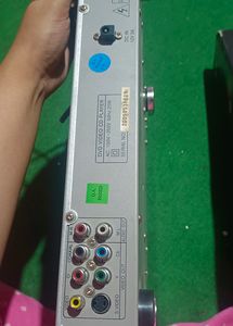 DVD/VCD/CD/MP3 PLAYER