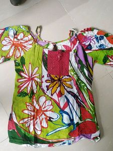 New floral top